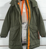 Куртки жіночі