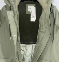 Куртки жіночі