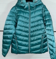 Куртки жіночі