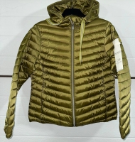 Куртки жіночі