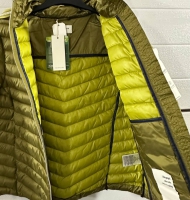 Куртки жіночі