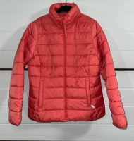 Куртки жіночі