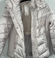 Куртки жіночі