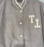 Куртки жіночі